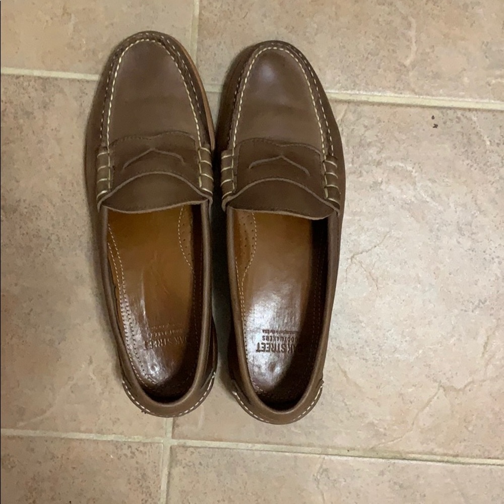 Oak Street Bootmakers Leather beefroll loafers